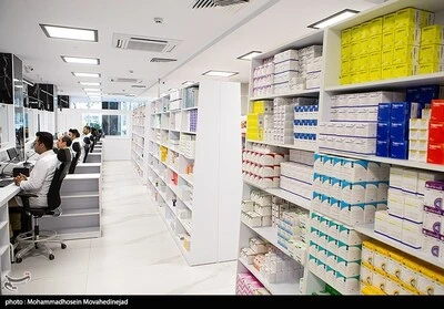 Iranian Pharmacies Issue Ultimatum to Health Ministry Over Payment Disputes